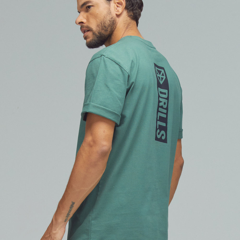 RECREATION DRILLS Vertical Graphic Tee Dark Sage Green/Black