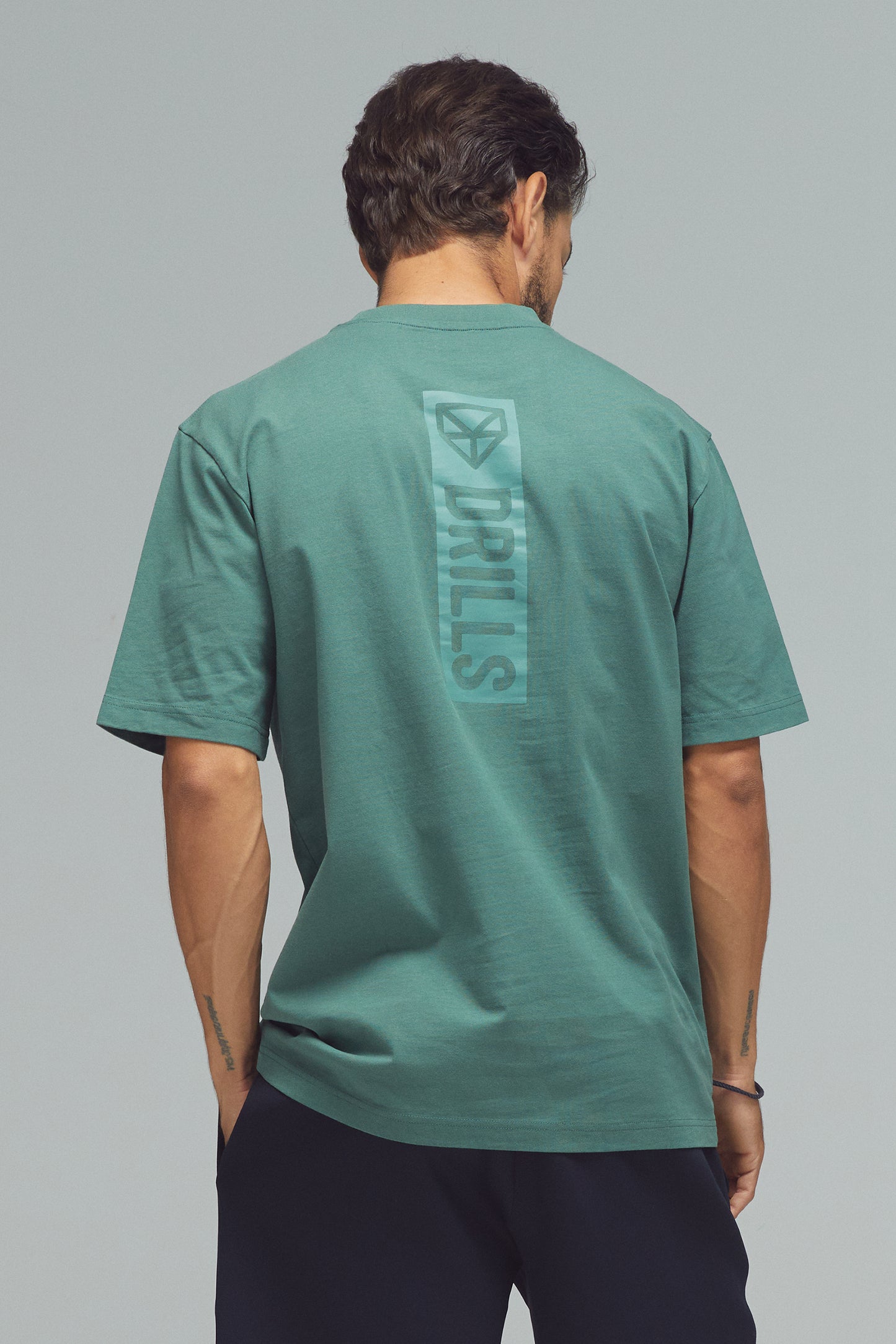 RECREATION DRILLS Vertical Graphic Tee Dark Sage Green