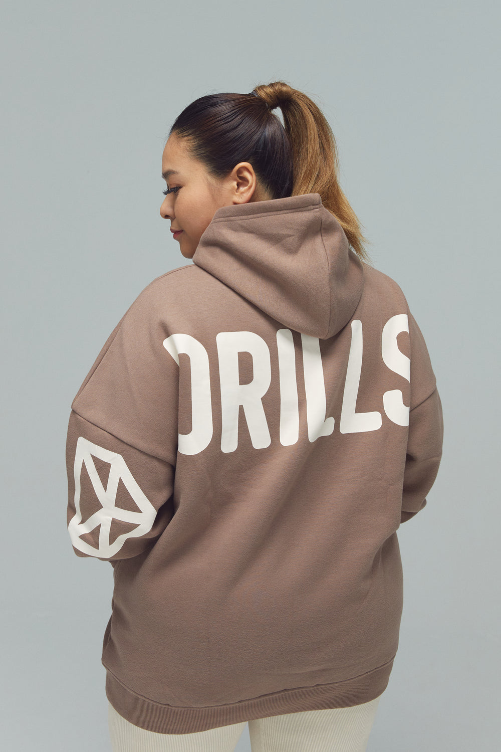 RECREATION DRILLS Signature Hoodie Taupe/Whisper White