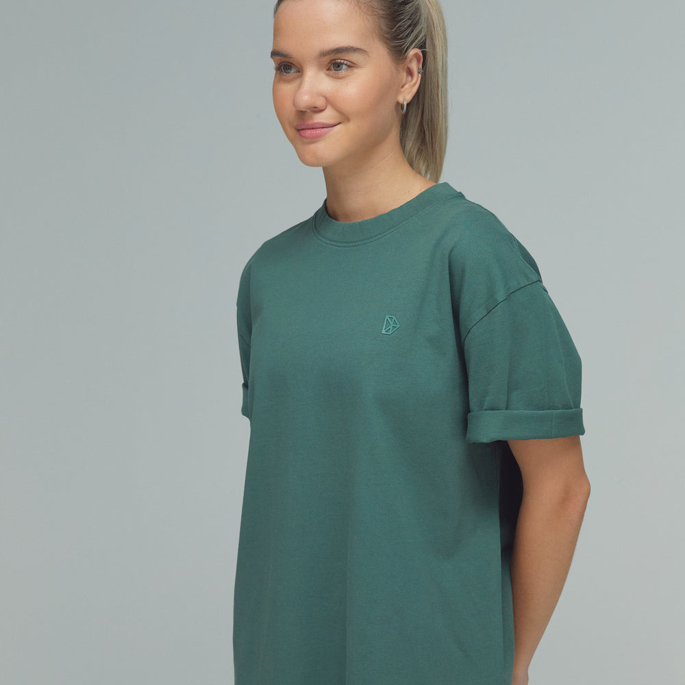 
                      
                        RECREATION DRILLS Vertical Graphic Tee Dark Sage Green 
                      
                    