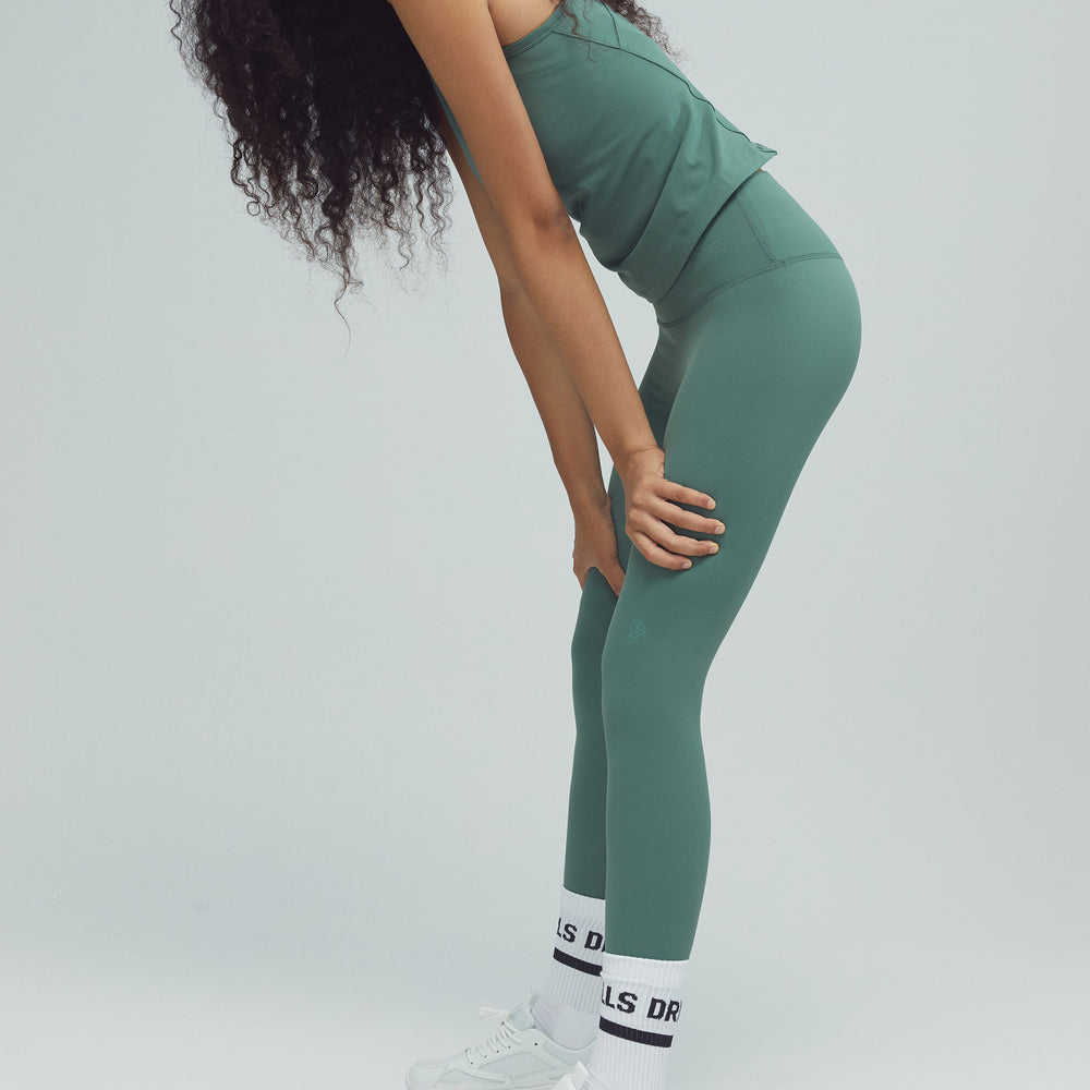 
                      
                        ACTIVE DRILLS Leggings Dark Sage Green
                      
                    