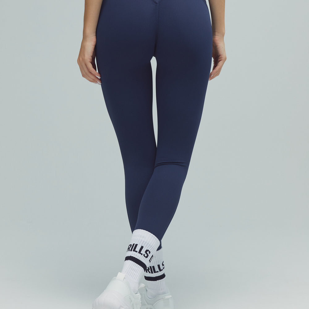 
                      
                        ACTIVE DRILLS Scrunch Leggings Navy
                      
                    