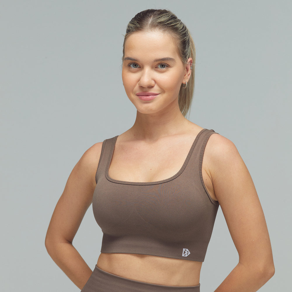 
                      
                        FLXFLOW DRILLS Bra Taupe
                      
                    