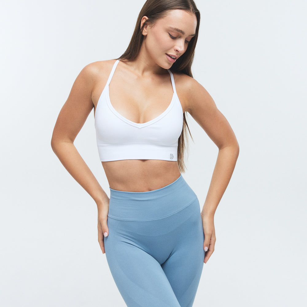 
                      
                        FLXFLOW DRILLS X-Bra White
                      
                    