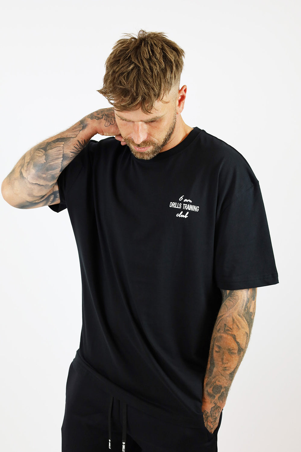 RECREATION DRILLS 6am Tee Black / White 1