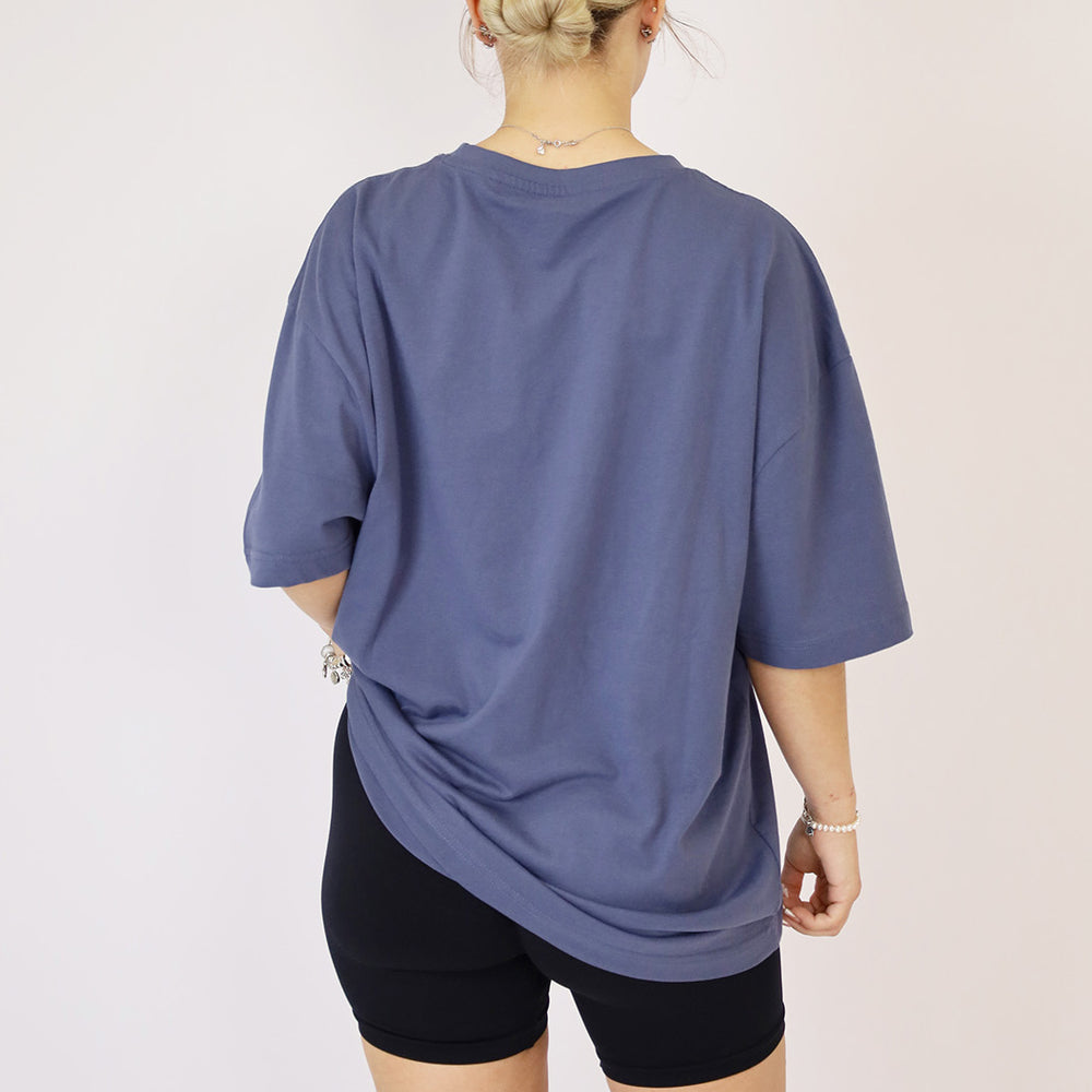 
                      
                        RECREATION DRILLS 6am Tee Nightshadow Blue / Black w 3
                      
                    