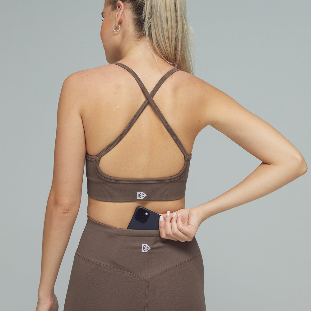 
                      
                        FLXFLOW DRILLS Pocket Leggings Taupe
                      
                    